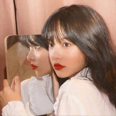 蛮舟艳影